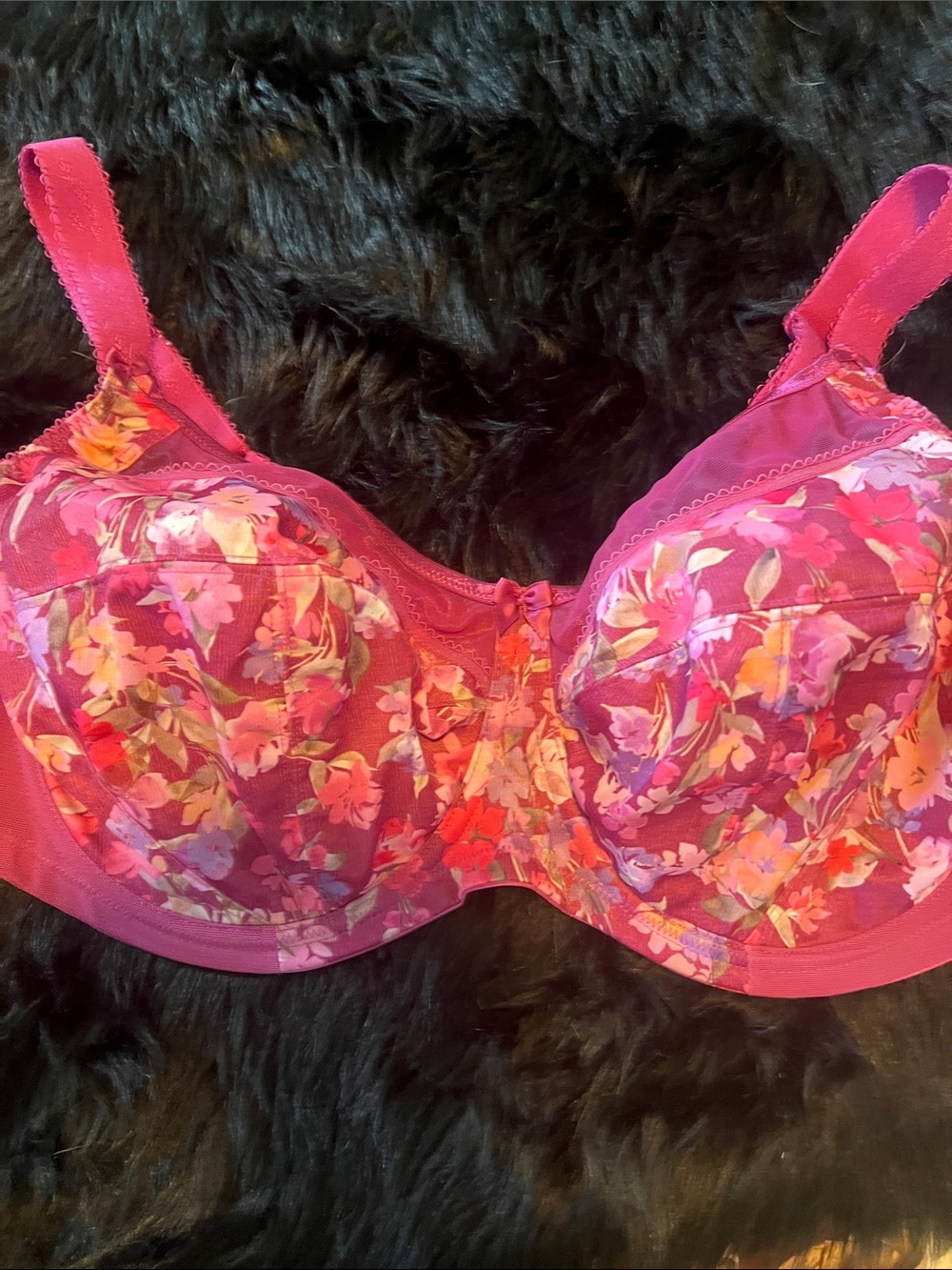 New without tags goddess bra size 44DDD